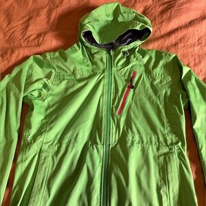 Cabela’s women’s packable rain jacket.